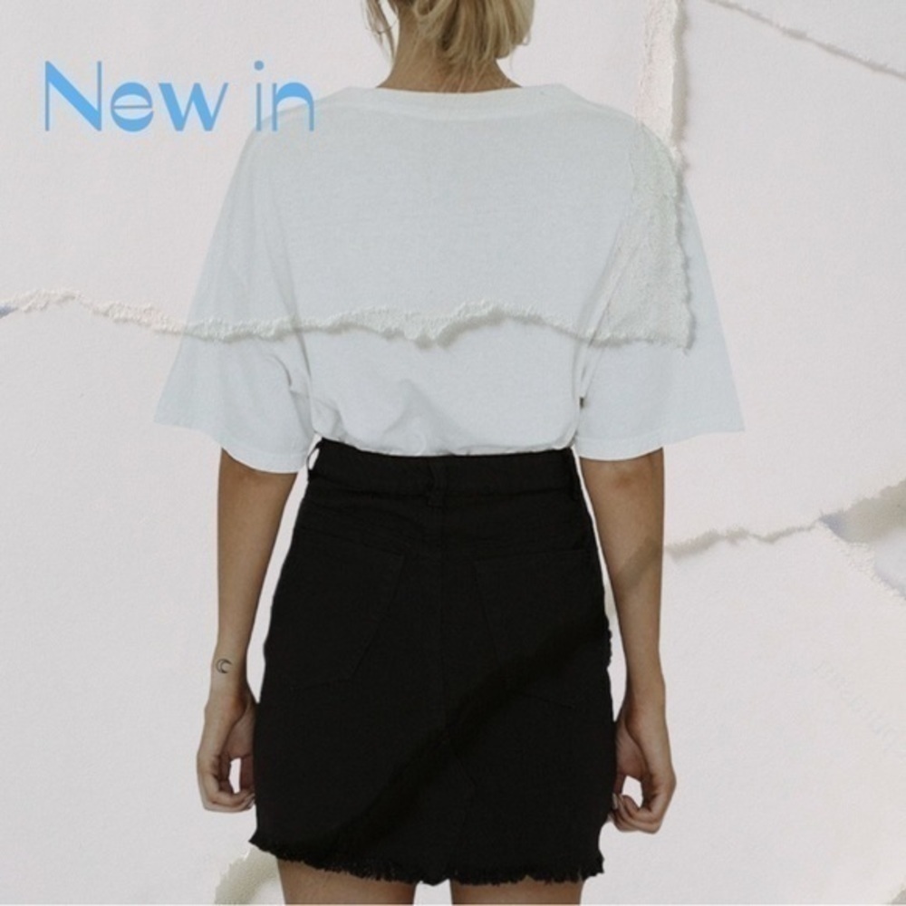 Black denim skirt - Picture 3 of 3